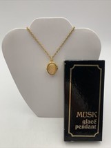 Musk Glace Pendant Necklace Chap Stick Blair Imitation Opal In Orig. Box - £11.21 GBP