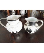 Lancaster Hanley England 2 creamers silver lustre on white [95e] - $639.34 MXN