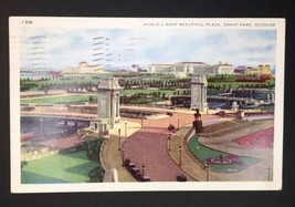 World&#39;s Most Beautiful Plaza Grant Park Chicago Illinois IL PC Posted 1943 - £4.00 GBP