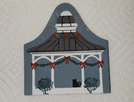 Cat&#39;s Meow Village Accessory Bandstand - £15.69 GBP
