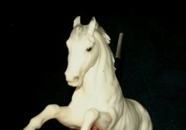Vtg Wooster Breyer Horse War Ds Syracuse New York Ny White King Fighting Stallion - £169.22 GBP