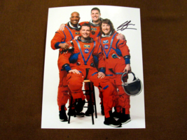 REID WISEMAN ASTEMIS NASA ASTRONAUT SIGNED AUTO COLOR CREW 8 X 10 PHOTO ... - $346.49