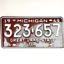 1969 United States Michigan Great Lakes Trailer License Plate 323-657 - £14.70 GBP