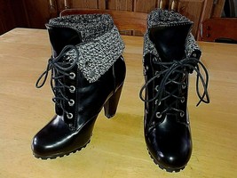 Bouge Ladies Black 4.25&quot; Heel Lace Up BOOTS-7.5M-ROLL-DOWN Top If DESIRED-EUC - £7.18 GBP