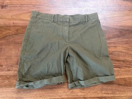 New Gap Women Khaki Green Cotton Pocket 9&quot; Flat Front Rollup Chino Short... - £23.53 GBP