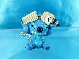 Run&#39;A Disney Stitch World Travel Report Europe Mini Figure Keychain England - £27.96 GBP