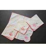 Vintage Set of 4 Hand Embroidered Crocheted Edge Pink White Spider Lilly... - $27.13