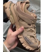 Balenciaga Tracks tennis shoes  - €814,89 EUR+