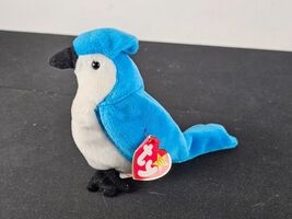 Ty Beanie Baby: Rocket the Blue Jay - $143.64 MXN