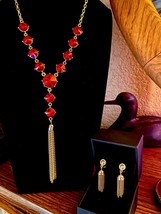 Elegant "Elizabethan Style" Tasseled Goldtone Necklace and Matching Earrings - £17.59 GBP