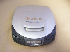 SONY D-191 DISCMAN PORTABLE CD PLAYER w MEGA BASS vintage cd walkman cdr... - £19.49 GBP