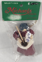 Michaels Vintage Corn Husk Doll Custodian Cleaning Lady Made In Taiwan TP Bath - £6.38 GBP