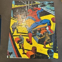 Marvel AMAZING spiderman spider man mini puzzle WHITMAN 200+ pcs 1976 14&quot; X 18&quot; - £22.65 GBP
