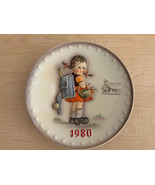 Vintage 1980 Goebel M.J. Hummell Annual Bas Relief Collector Plates~ TMK4 - £10.45 GBP