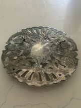 Vtg 1960s 6” Wallace C7321 Silverplate Footed Etched Trivet. - £15.74 GBP