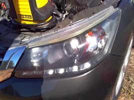 Driver Headlight Sedan EX-L Leather US Market Fits 13-15 ACCORD 103742024 - £95.35 GBP