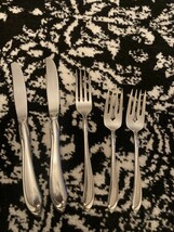 5 Piece Lot Oneidacraft Deluxe SHASTA Stainless Flatware Forks And Knives - £14.64 GBP