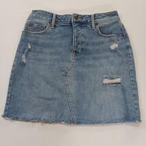 Old Navy RN#54023 Women's Blue Frayed Bottom Pockets Denim Mini Skirt Size 2 image 9