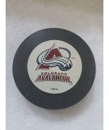Vintage Colorado Avalanche Hockey Official NHL Puck InGlas Co Vegum Slov... - $31.12 CAD