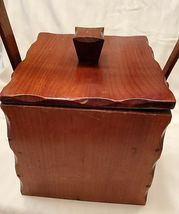 FIVE STARS ABOVE THE EAGLE EMBLEM ON WOOD BOX WITH LID & HANDLE image 4