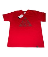 Nike ACG Short Sleeve Red Men’s T-shirt Size Medium  DJ3644-657 - $1,236.56 MXN