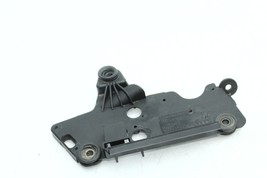 1998-2005 VOLKSWAGEN PASSAT AUDI A4 A6 2.8L SOLENOID VALVE RETAINING PLATE H1263 image 3