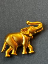 Large Brushed Goldtone ELEPHANT Figural Pin Brooch – 1 and 5/8th’s x 2.25 inches - £10.30 GBP