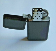 Black Slim Style Zippo Lighter  Unused - £12.67 GBP