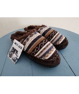 MUK LUKS Men&#39;s Brown Gabriel Clog Slipper Size: S (8-9) - $130.38 MXN