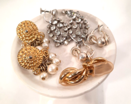 Vintage Earrings Lot 4 pr. Pearl Silver Gold Tone 1 screwback, 1 clip, 2... - £11.13 GBP