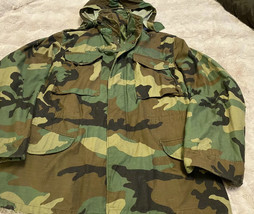 camouflage jacket Small/regular Military style Outdoors hunting hoodie - $39.27