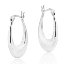 Chunky Charming Oval Sterling Silver Scalloped Hoop Earrings - £15.57 GBP