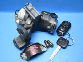 02-06 Toyota Camry Ignition lock cylinder 1 Key 1 fob 45280-06020 OEM - $86.39