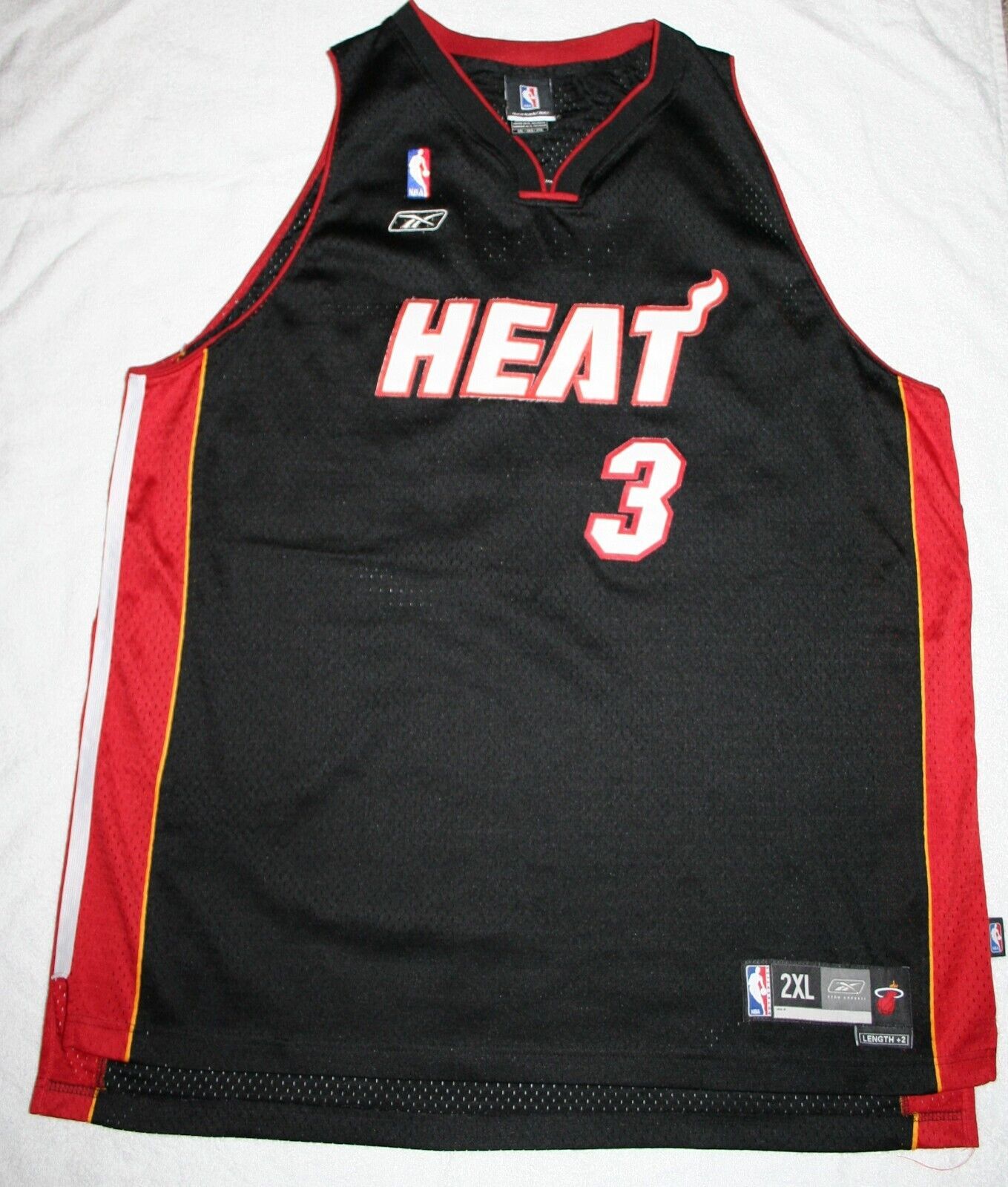 Primary image for Dwayne Wade Miami Heat NBA Basketball Reebok Jersey Adult 2XL XXL