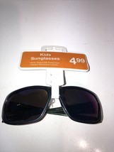 Foster Grant BOYS Black/Blue Translucent Wrap Sunglasses 100% UVA/UVB Ne... - $8.59