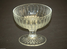 Old Vintage Ribbed Clear Glass Ice Cream / Sherbet Dessert Cup Dish - $8.90
