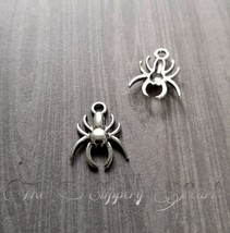 10 Spider Charms Antique Silver Tone Arachnid Halloween Pendants Findings - £3.31 GBP
