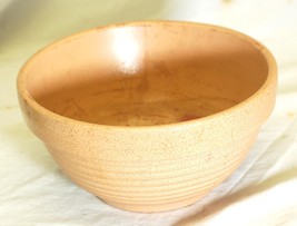 Clay Pottery Beehive Mixing Bowl Beige Speckle Germany a - $553.42 MXN