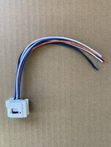 New For 2013-2016 Toyota 6-Way Parking Sensor Connector Harness 6189-1142 - $2,805.37 CAD