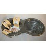 Wilton CUPCAKE PAN GIANT Dimensional 3-D Bakeware NEW - £30.08 GBP