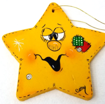 Drunk Chubby Star Christmas Ornament Yellow Wood Cathy Vintage - £9.79 GBP