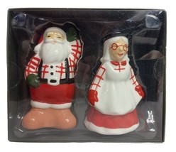 2018 Target  Threshold Christmas  Santa and Mrs. Claus Salt Pepper Shakers - $370.30 MXN