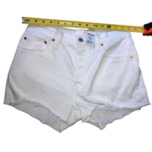Levi&#39;s 501 Womens Size 28 Waist 30&quot; Original High Rise Frayed Hem Shorts... - $31.18