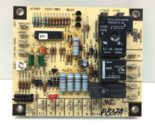 York Coleman 1157-902 SOURCE 1 67297 Defrost Control Board used #P837A - $48.62