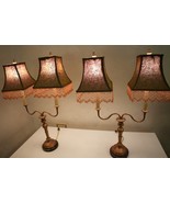 A Pair of Pretty Two-Arm Gilt Metal Tyndale Table Lamps Hand Embroidered... - €344,17 EUR