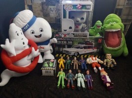 Funko Pop Underground Toys Ghostbusters Logo Action Figures Ectomobile 1... - £233.62 GBP