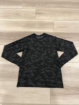 Lululemon Metal Vent Tech Long Sleeve 2.0 Heritage Camo Asphalt Grey / Black L - $64.35