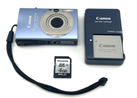 Canon Power Shot Elph SD1100 Is 8MP Digital Camera Blue 3x Zoom Bundle - $185.75