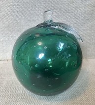 Large Hand Blown Art Glass Green Apple Paperweight Bullicante Farmhouse - $44.55