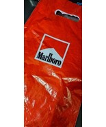 1 Vintage Marlboro Cigarette Brand Plastic Shopping Bag - £10.18 GBP